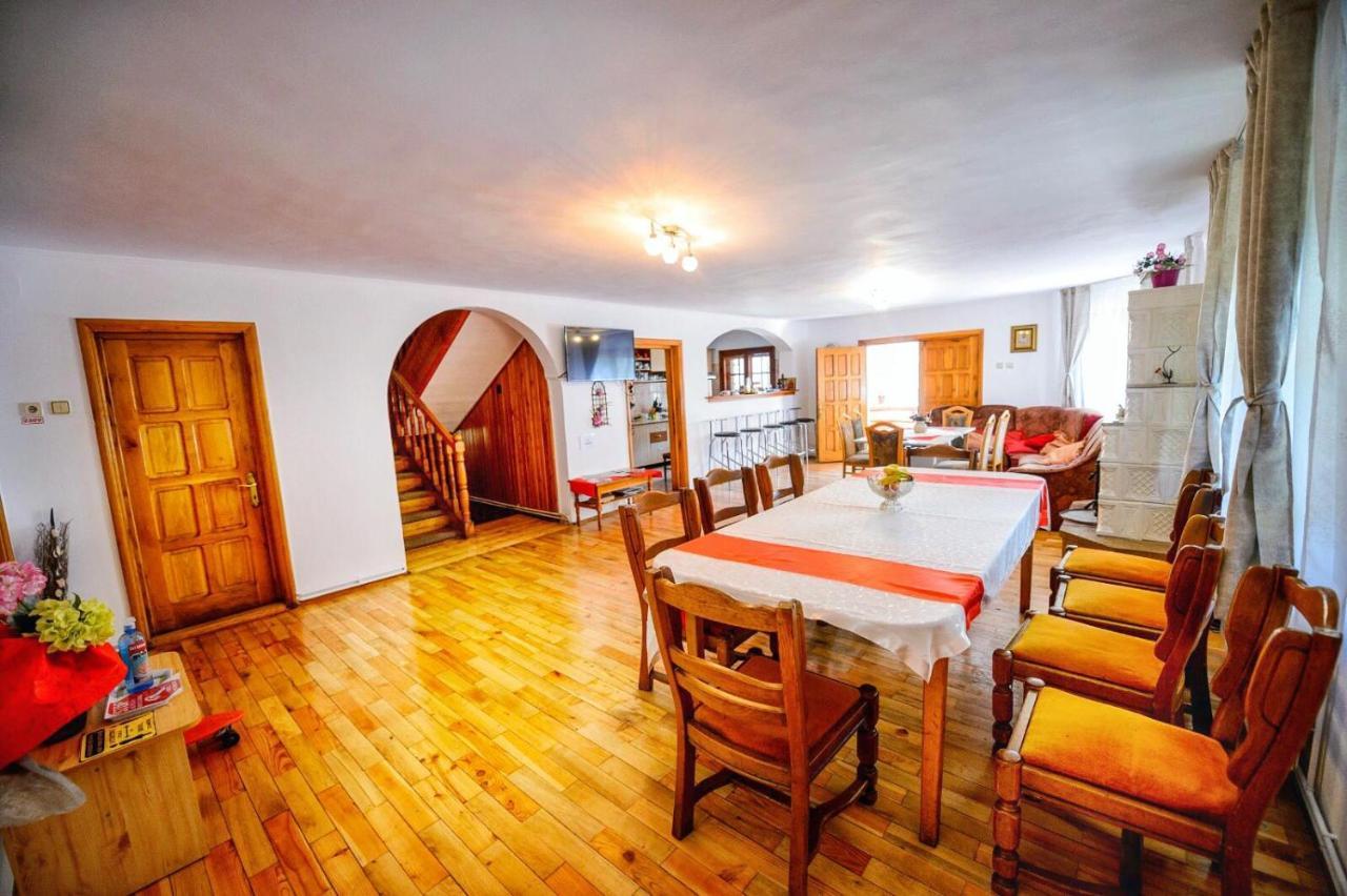 Amandra Chalet Σινάια Εξωτερικό φωτογραφία